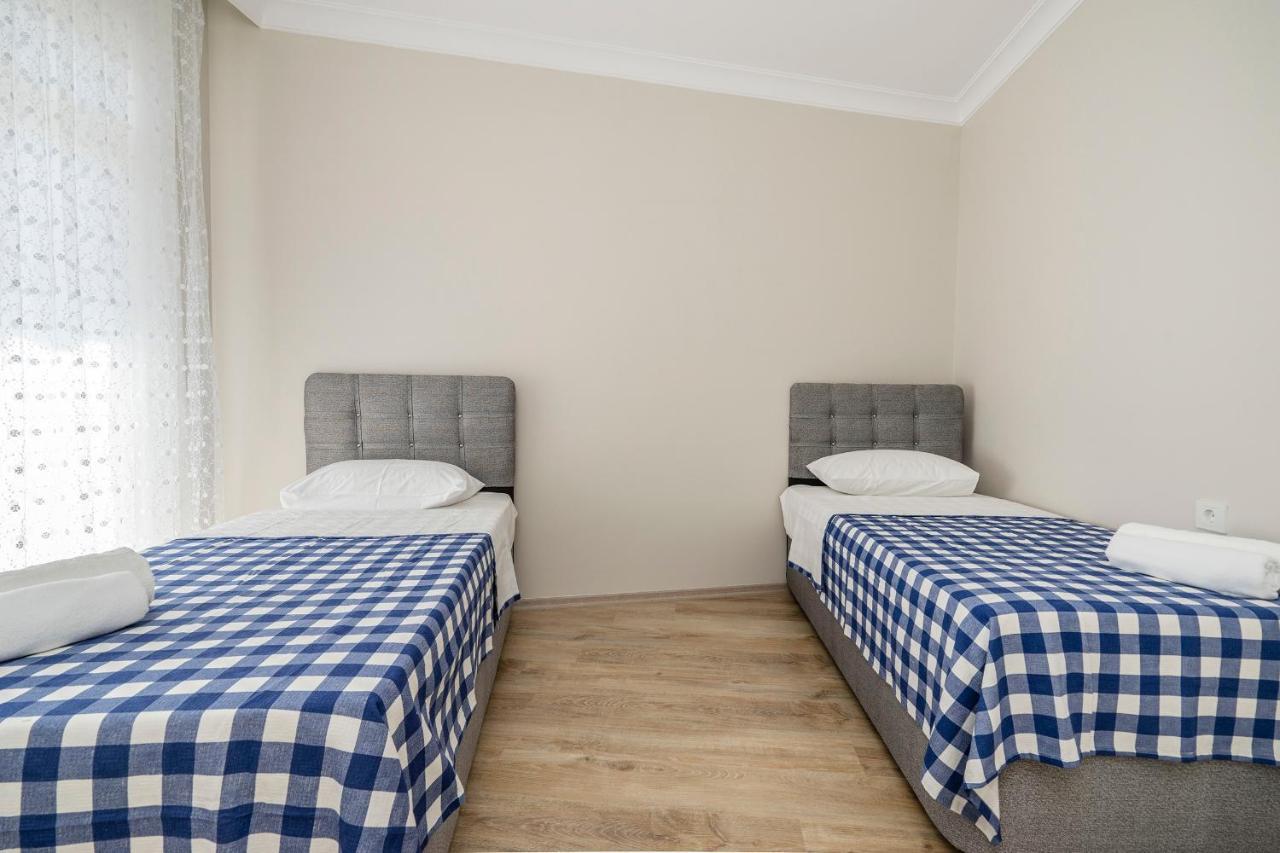 Spacious Apartment In The Historical Center Of Бурса Экстерьер фото